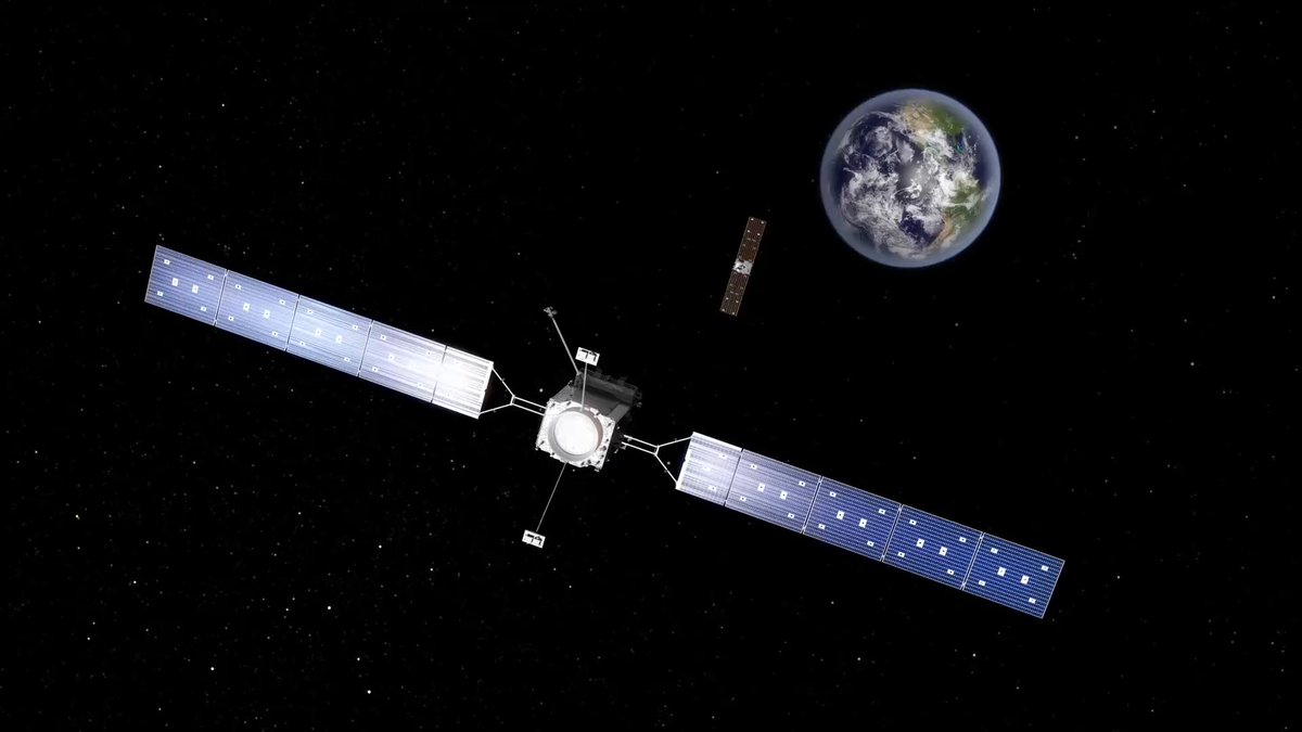 Space used to be one‑and‑done: launch a satellite and make the most of its capabilities. Our Mission Robotic Vehicle (MRV) is like a multi-tool in orbit, inspecting, repairing, upgrading and extending the life of existing spacecraft.
