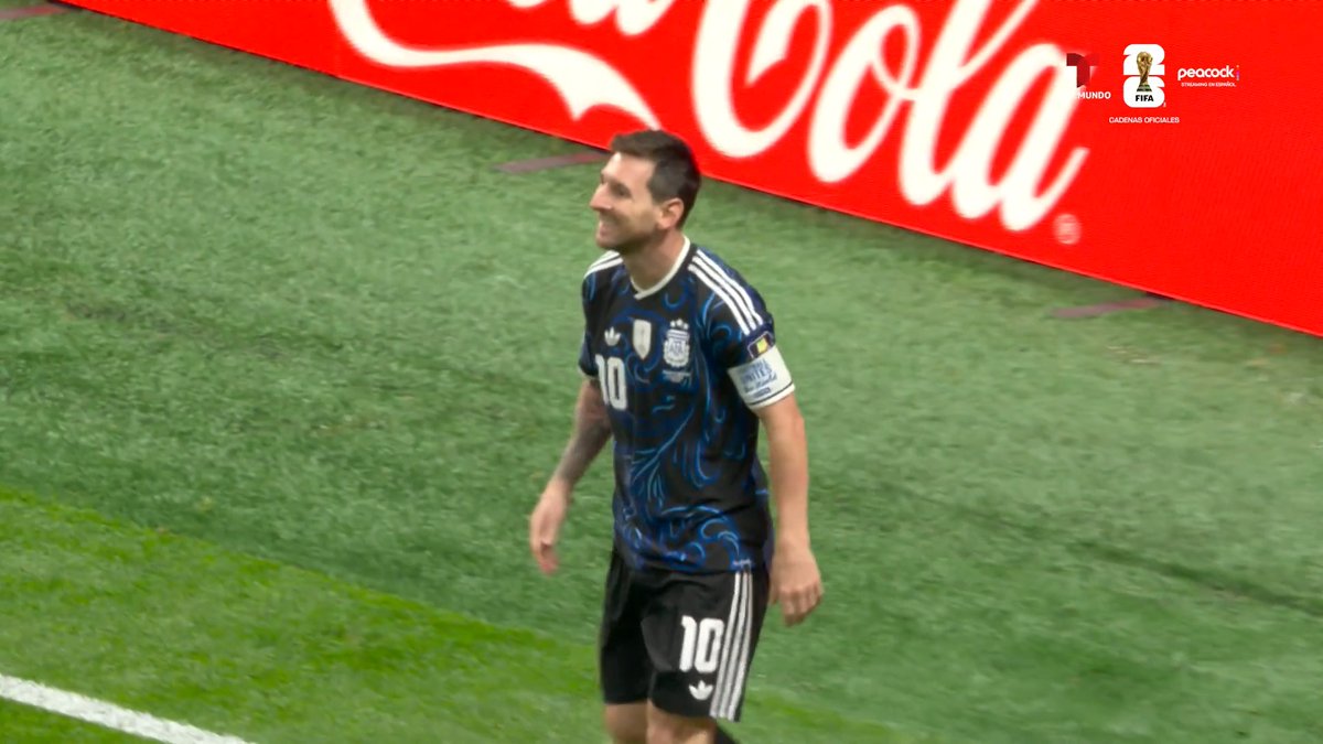 ¡LEO, SIEMPRE LEO! Lionel Messi fue pieza clave para que Argentina venciera a Inglaterra con DOS ASISTENCIAS, por lo cual fue nombrado como Superior Player of the Match. Presentado por Michelob ULTRA