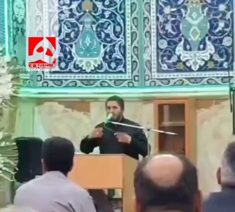 ظهور السيد مجتبى خامنئي في أحد المجالس الحسينية في ايران .