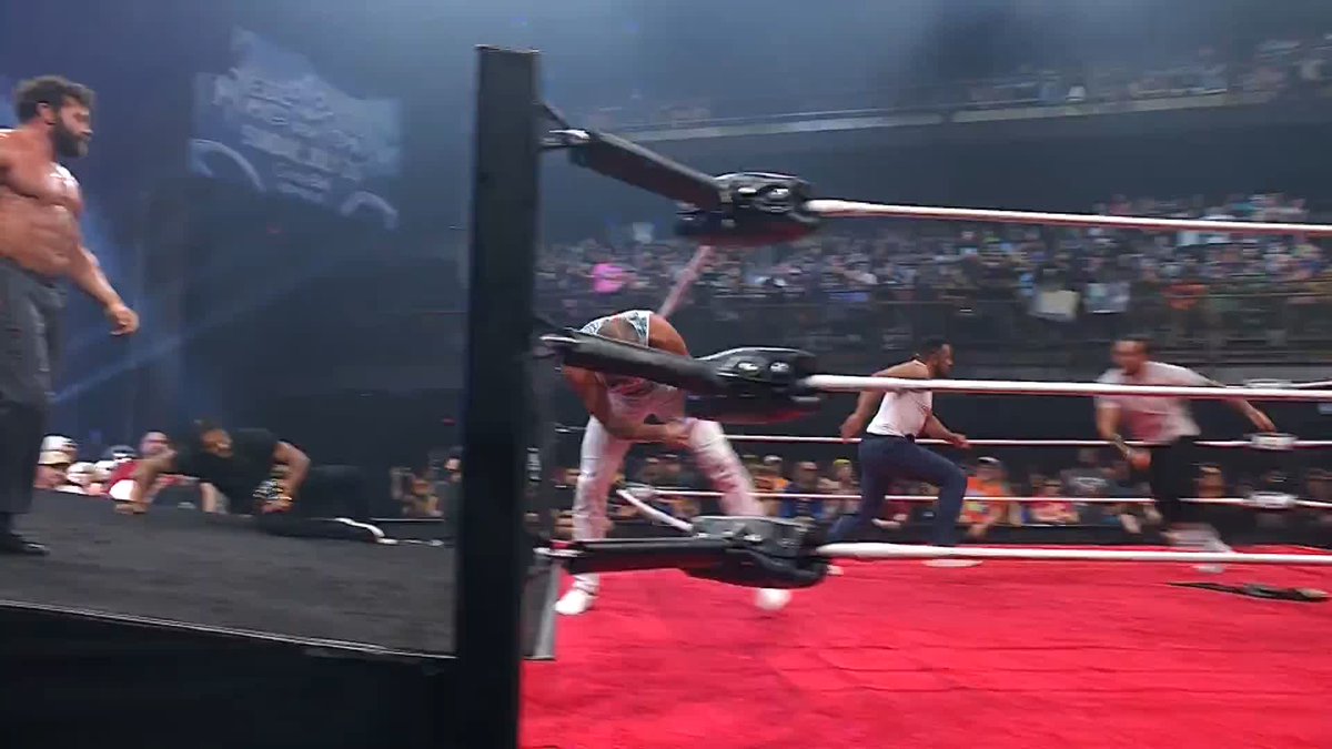 .Jon Moxley comes to the aid of Will Ospreay • ウィル・オスプレイ and Kenny Omega against The Invisible Hand Family! Watch #AEWDynamite LIVE on TBS & HBO Max