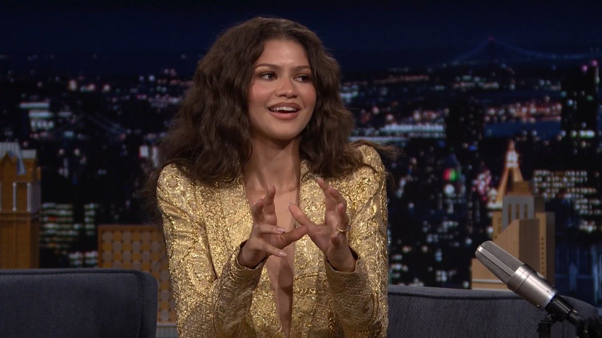 .Zendaya once snuck into a Spider-Man movie with her family 😂 Spider-Man Movie #FallonTonight #SpiderManBrandNewDay
