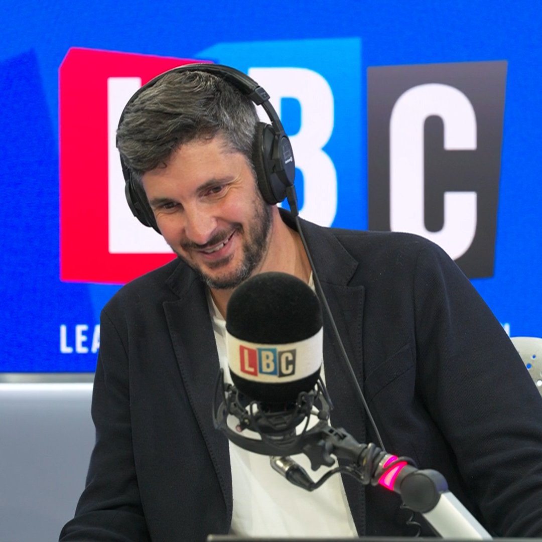 ‘I don’t think you can start revoking Argentinian players’ visas for this!’ Caller Andrew has a suggestion for Tom Swarbrick about what to do with any members of the Argentinian team who play in the Premier League…