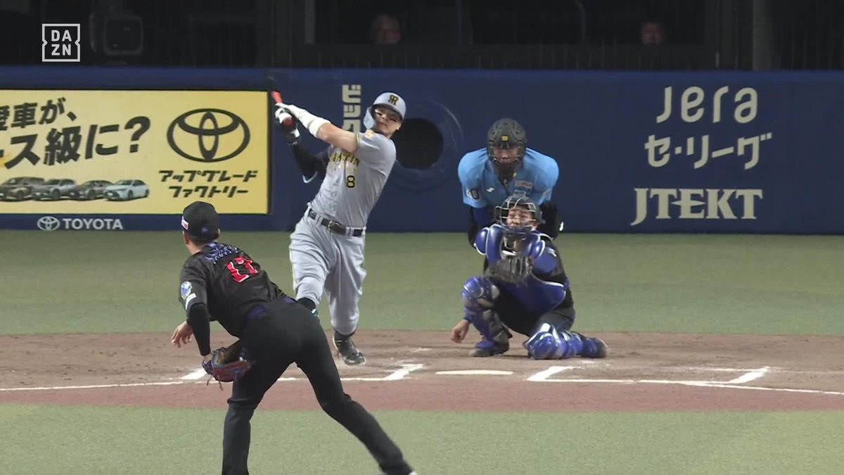 一振りでひっくり返した タイガース 本日チーム初ヒットは 4番 佐藤輝明の逆転ツーラン! 対ドラゴンズ驚きの8本目! ⚾️中日×阪神 #阪神タイガース #だったらDAZN