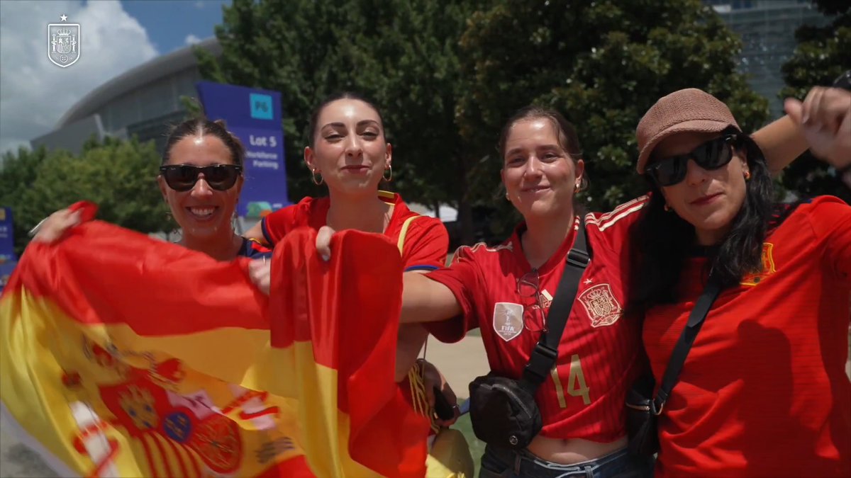 Equipo: la afición tiene un mensaje para vosotros. ¡𝗔 𝗽𝗼𝗿 𝗹𝗮 𝘀𝗲𝗴𝘂𝗻𝗱𝗮 𝗲𝘀𝘁𝗿𝗲𝗹𝗹𝗮! (𝘓𝘰 𝘤𝘰𝘯𝘧𝘦𝘴𝘢𝘮𝘰𝘴, 𝘷𝘶𝘦𝘴𝘵𝘳𝘰 𝘢𝘱𝘰𝘺𝘰 𝘺 𝘷𝘶𝘦𝘴𝘵𝘳𝘢𝘴 𝘱𝘢𝘭𝘢𝘣𝘳𝘢𝘴 𝘯𝘰𝘴 𝘩𝘢 𝘦𝘮𝘰𝘤𝘪𝘰𝘯𝘢𝘥𝘰 🥹) #VamosEspaña | #CopaMundialFIFA