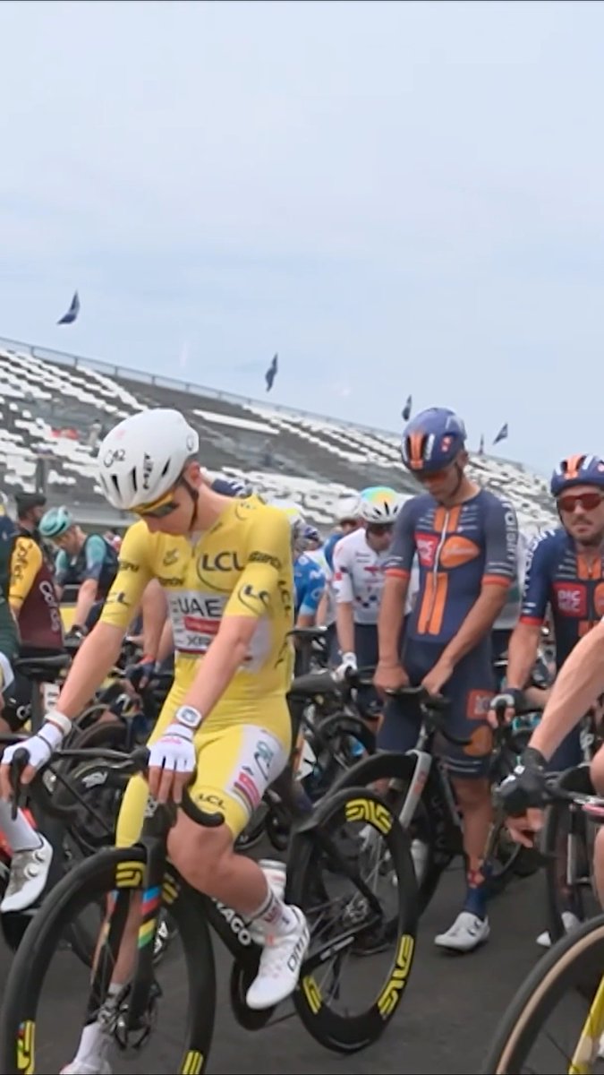 Tour de France x F1 🏎️ The riders started Stage 12 on the Circuit Nevers Magny-Cours, which hosted the French Grand Prix between 1991 to 2008! 🤩