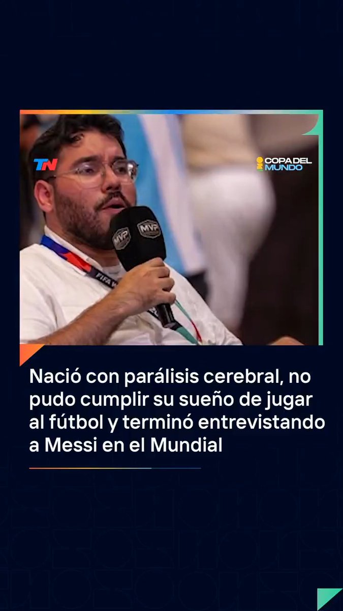 🤩"ADMIRÉ A MESSI TODA MI VIDA" I Manuel Gutiérrez es un periodista venezolano que vive en los Estados Unidos y cubre el Mundial 2026 con un medio que creó junto a su familia. ⚽️Siempre quiso entrevistar al capitán de la Selección argentina y pudo hacerlo: "Me di cuenta de que es aún mejor como ser humano que como futbolista". 🗣️"Tener a Messi frente a frente fue una experiencia única", le confesó a TN. 🥹¿Un sueño que le quede por cumplir? Ver a Venezuela en un Mundial. Por María Victoria Balbín - Desde EE.UU.