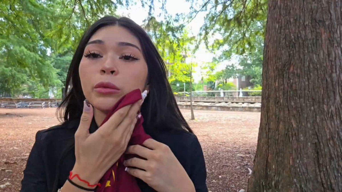 Aishah Sofey Crying Because of How Bad the WiFi is &amp; Cause Her Cameraman was not Approved💔 She just doesn’t want to let yall down. w Aishah, Where is Counselor YourRage at bro😞