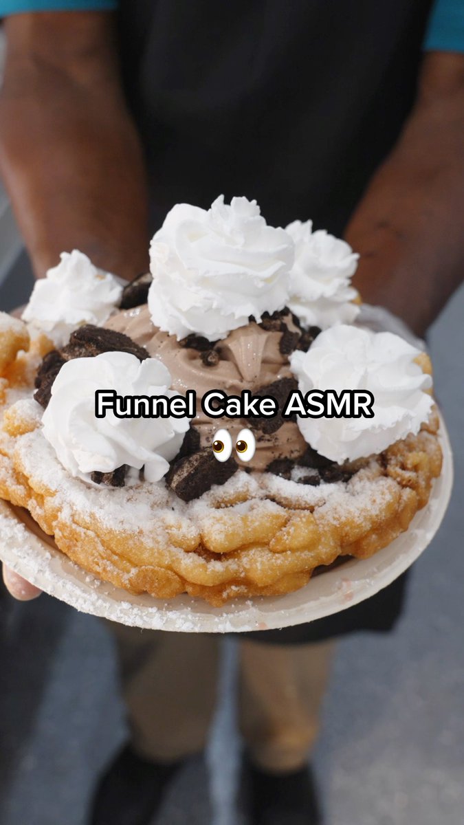Funnel Cake ASMR was not on our bingo card either but when National Funnel Cake Day calls, you answer 👀🎂