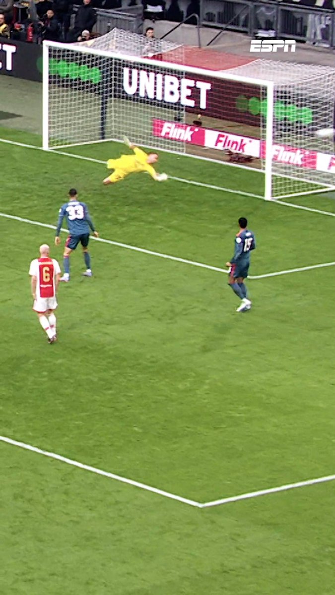 De VriendenLoterij Eredivisie verliest een geweldige sluitpost 🇩🇪🧤