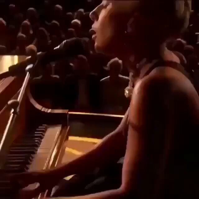 One of the most iconic Oscar moments ever. Lady Gaga &amp; Bradley Cooper performing Shallow, winner of Best Original Song at the 2019 Oscars. 🔥