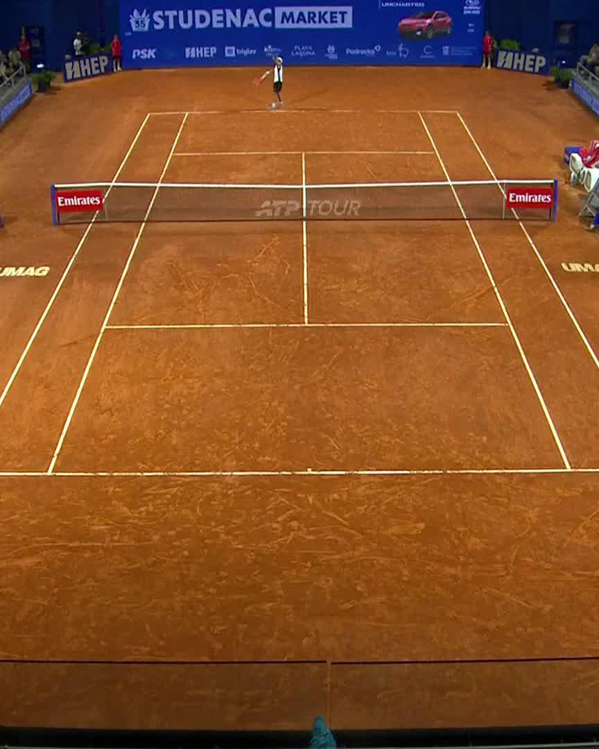 Three tiebreaks. One epic battle 🔥 Damir Dzumhur defeats Arnaldi after a 3-hour, 42-minute marathon, winning the deciding set after a thrilling 7-6(5) 6-7(4) 7-6(4) battle! #CroatiaOpenUmag