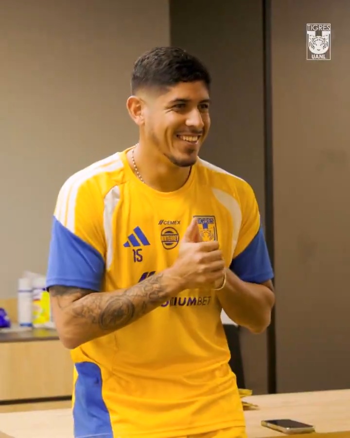 💻📈✅ Nuestro refuerzo argentino, Alan Franco, realizó y completó con éxito sus pruebas físicas y evaluaciones médicas. ¡Venga, Alan! 🐯👊🏼