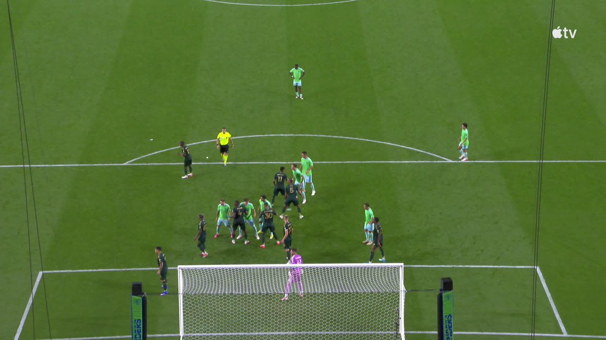 Hassani Dotson pulls one back with his first Seattle Sounders FC goal.