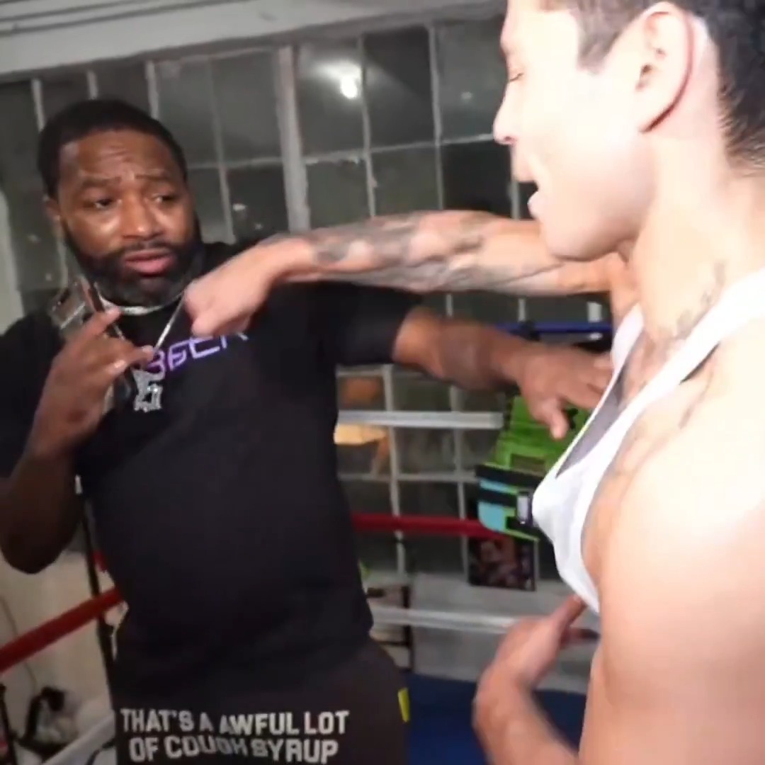 Ryan Garcia showed Adrien Broner that his age might be catching up to him after landing a PERFECT shot he never saw coming 😳