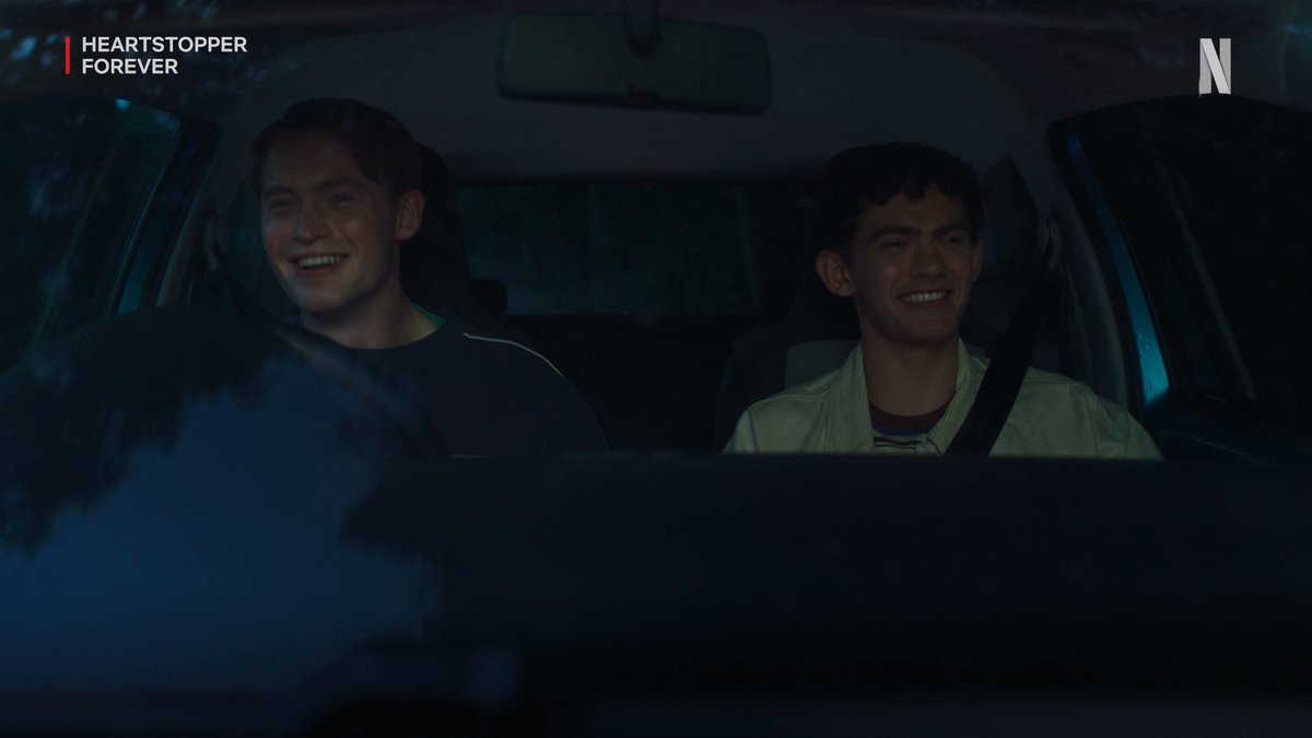It's time. HEARTSTOPPER FOREVER is now playing! ๐
