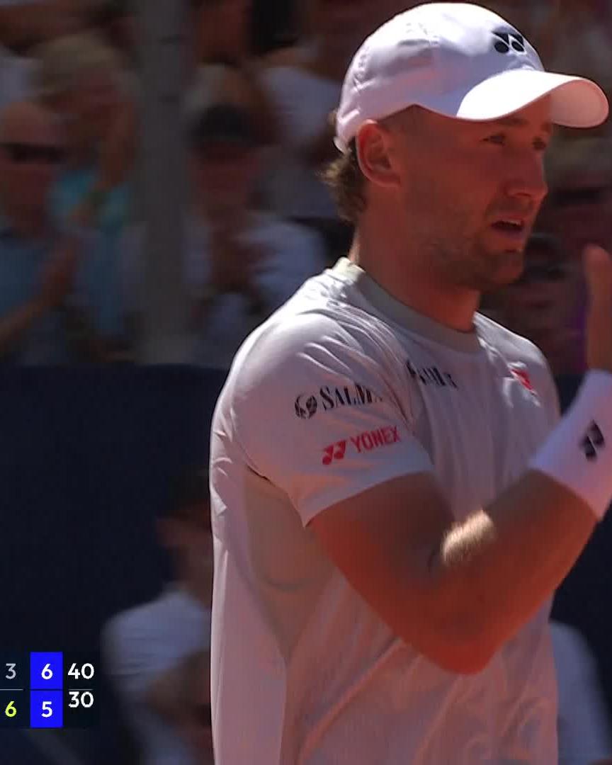 Ruud forgot that this is the good Cerundolo! This Cerundolo completely dismantles Sinner at Roland Garros this year, dont forget that!😅☠️