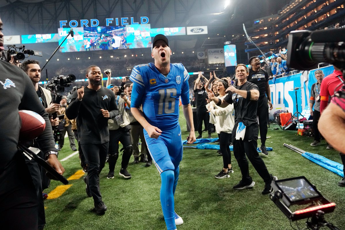 Jan 14, 2024: Jared goff leads the Lions to their first playoff win in 32 years, defeating Matthew Stafford and the Rams: 🔹️277 Passing Yards 🔹️22/27 C/ATT 🔹️1 Touchdown