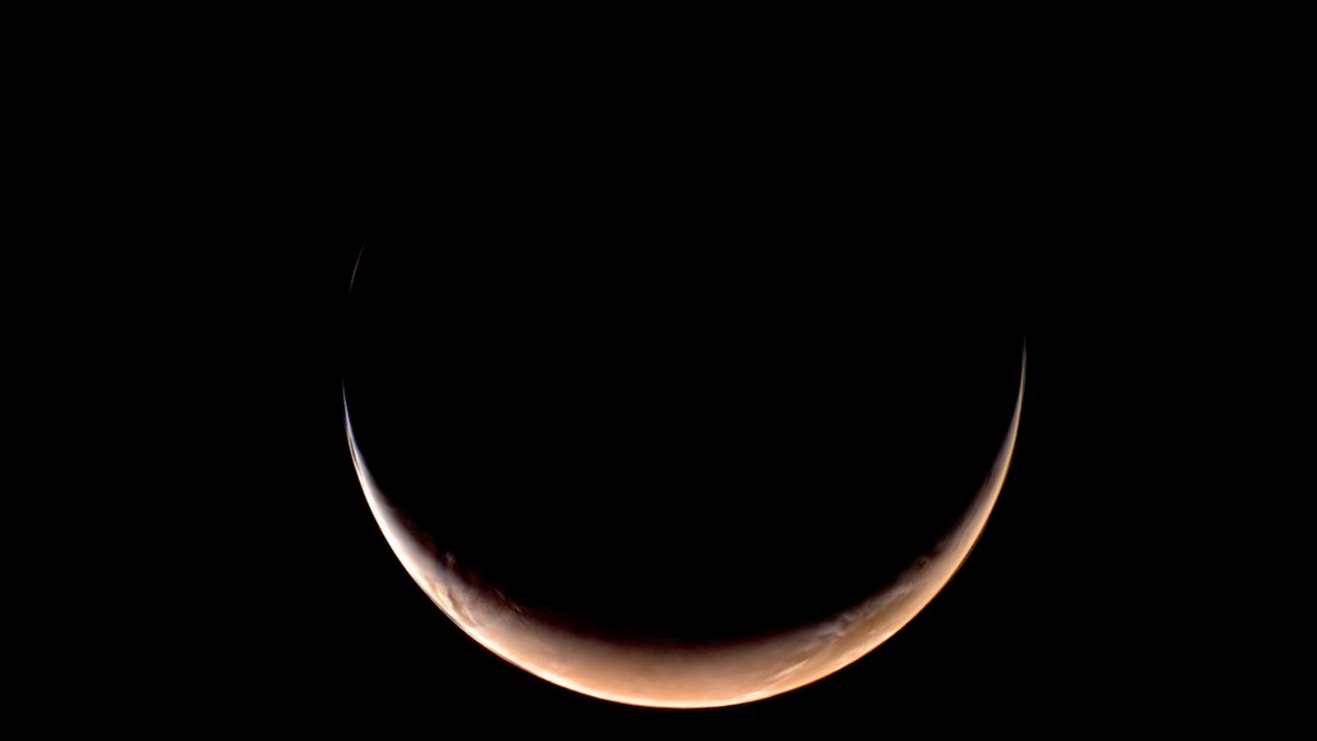 Mars in motion! ⏩ While on its way to explore a mysterious, metal-rich asteroid, our Psyche spacecraft sped by Mars for a gravity assist to pick up speed and adjust its trajectory. As it approached the planet, it captured this series of high-res snaps.