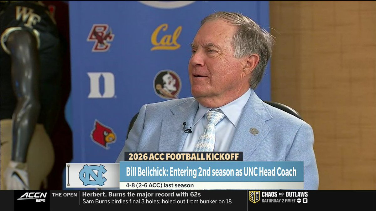 “I love doing the class checking … seeing the guys come to class.” Bill Belichick's got jokes 😂