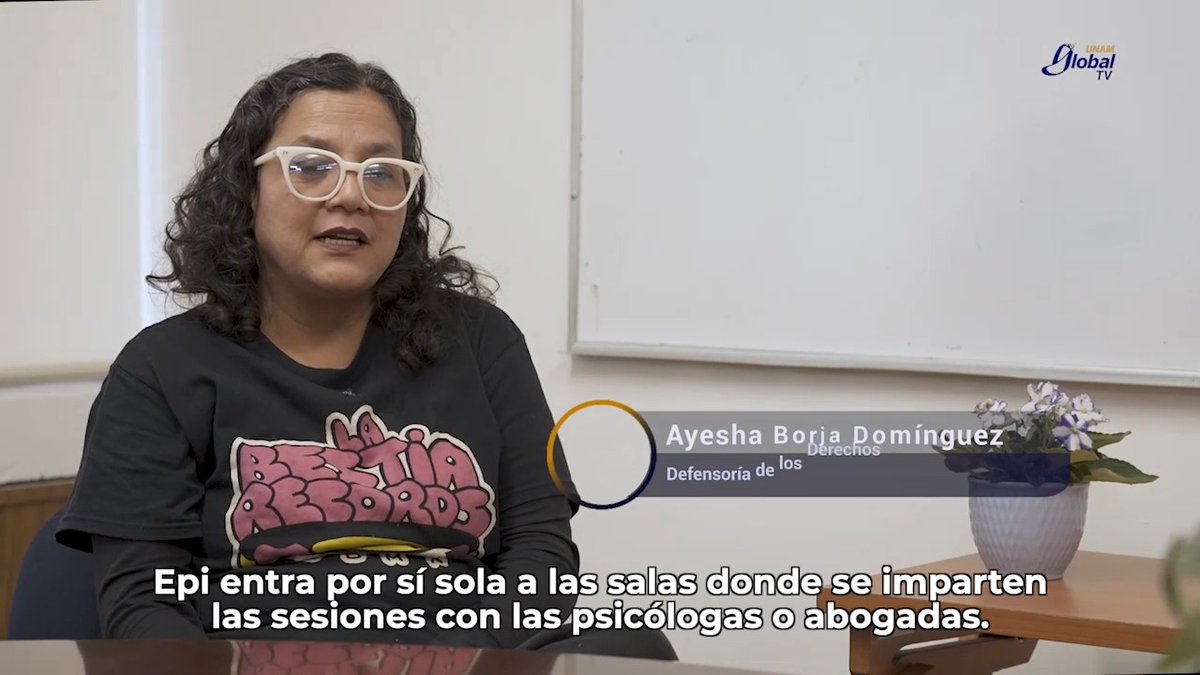 “Epi entra por sí sola a las salas donde se imparten las sesiones, como si intuyera cuando alguien necesita compañía”, dijo Ayesha Borja Domínguez, defensora adjunta. Conoce a la perrita del proyecto piloto Unidad Canina para Apoyo Emocional de la Defensoría de la UNAM. #HistoriasUNAM de #UNAMGlobalTV >