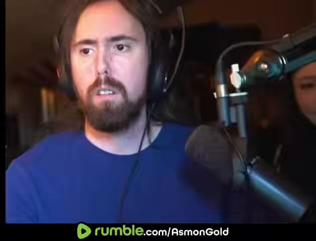 Asmongold’s new lady friend confirms that he did clean the dookie stained toilet
