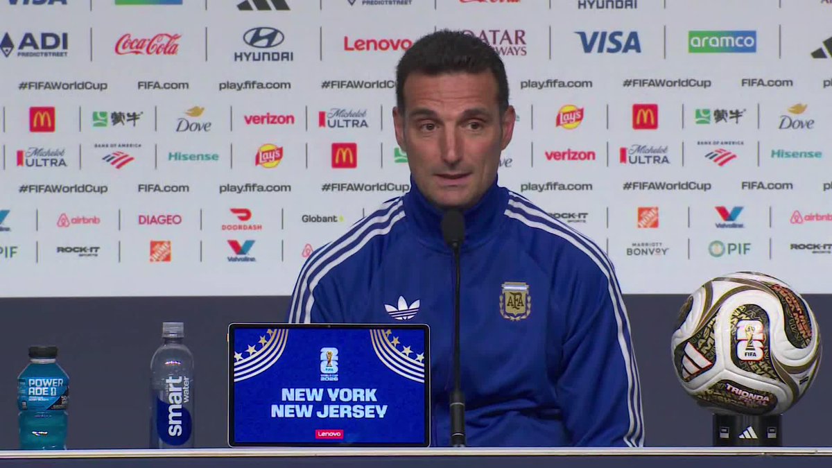 "ยฟQuรฉ me preocupa de Espaรฑa? Que el autobรบs salga del hotel, intentaremos que no" ๐ Lionel Scaloni y las virtudes de la selecciรณn espaรฑola ๐ช๐ธ #DAZNMundial #FIFAWorldCup