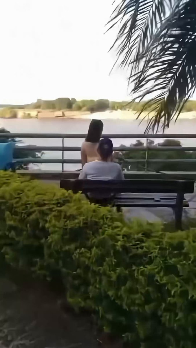 🌎 ARGENTINA 🇦🇷 | Según informes, en Formosa una chica encontró a su mejor amiga encima del novio y pasó lo inevitable 👊🏻