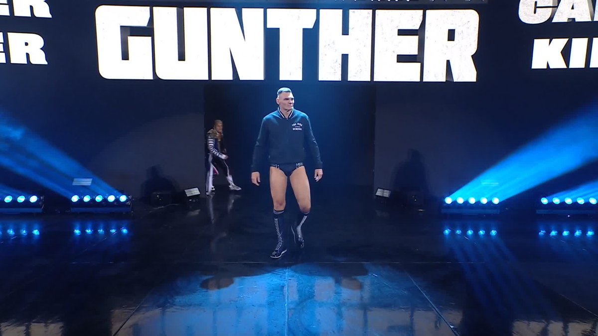 .Cody Rhodes JUMPS Gunther ahead of their match tonight! 😱