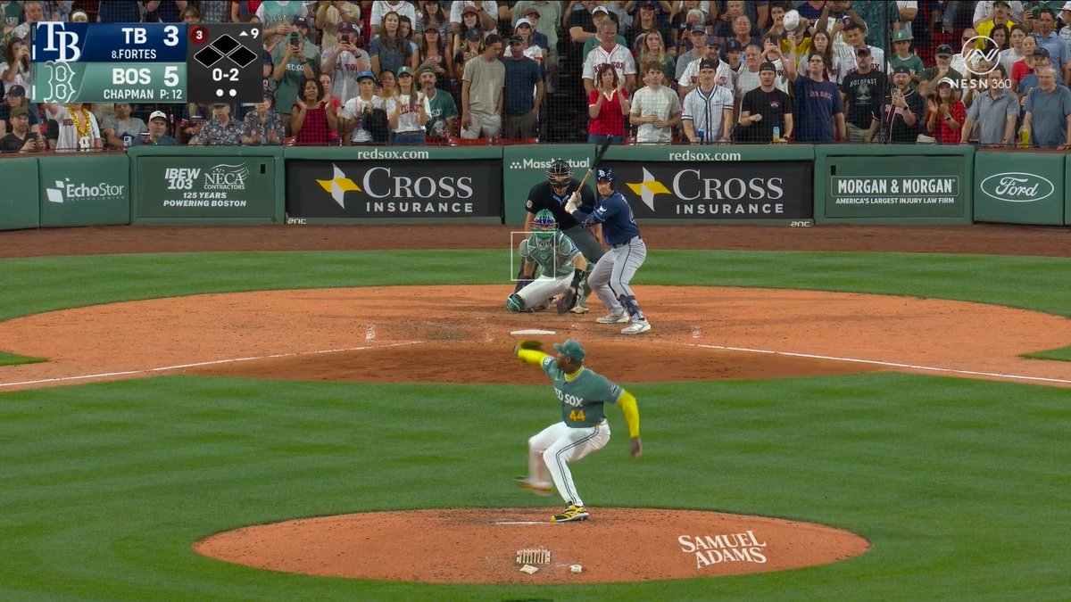 Listen to the Fenway roar (Dave O’Brien hit this shit too)