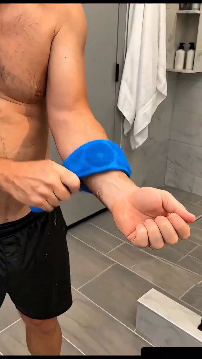 Use this to reach you back
