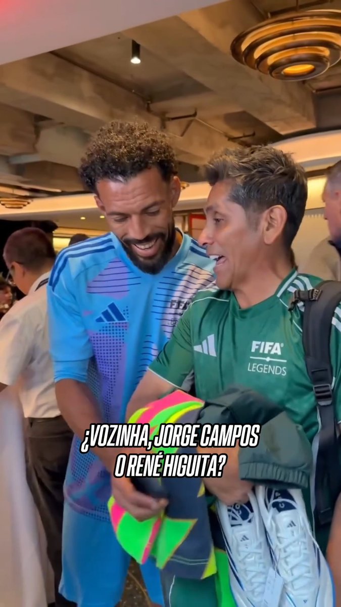 ¿Qué portero elegirías para tu equipo? 🤩 ¿Vozinha, Jorge Campos o René Higuita? Vía: @soyjorgecampos1