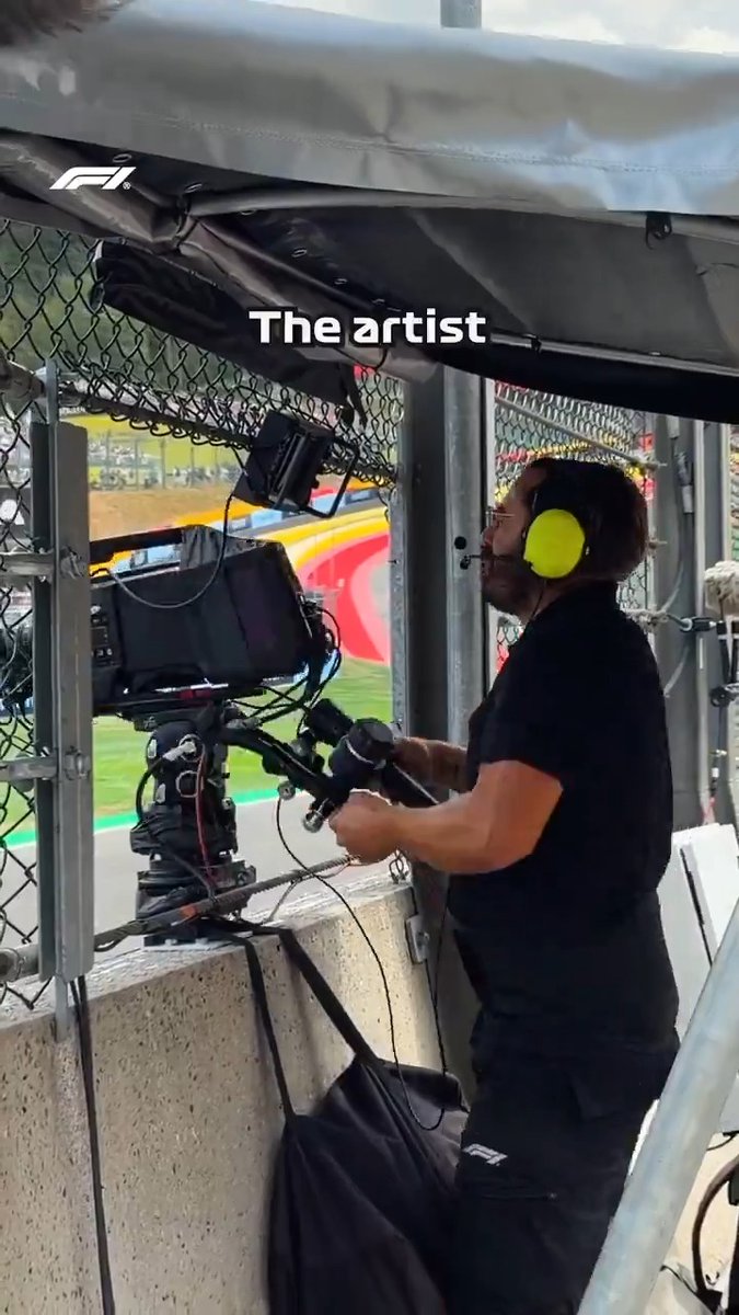 Artist at work 🎥 #F1 #BelgianGP