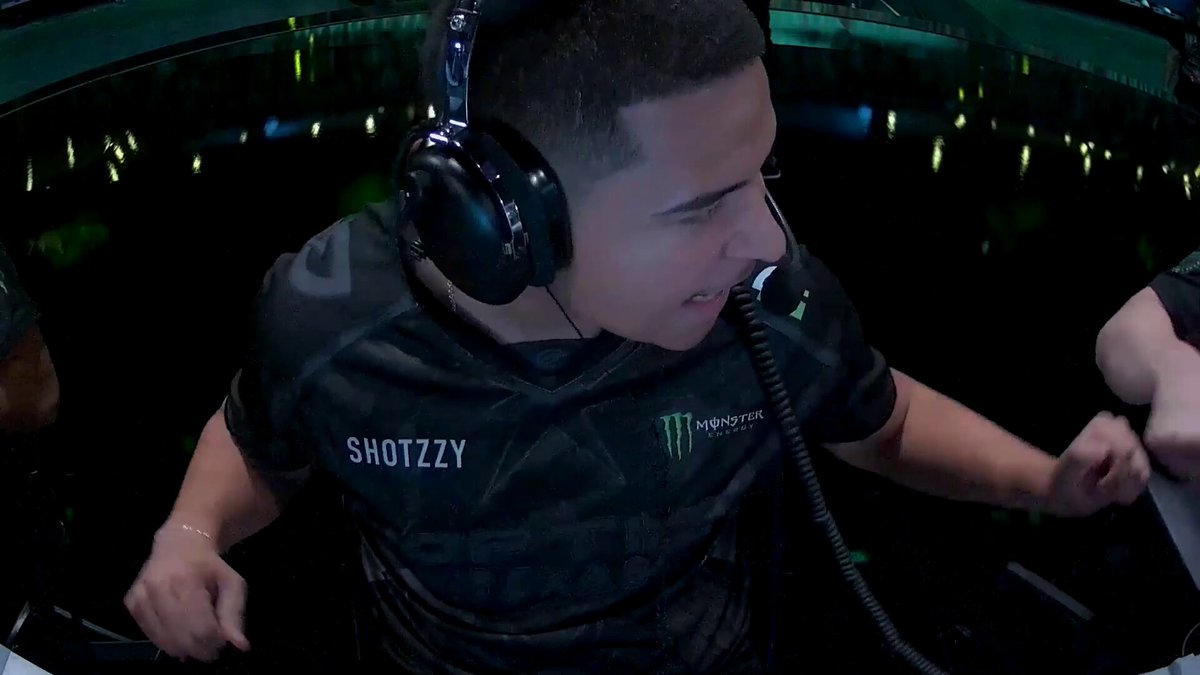 A hindsight moment should be brought up after the match during vod or discussion