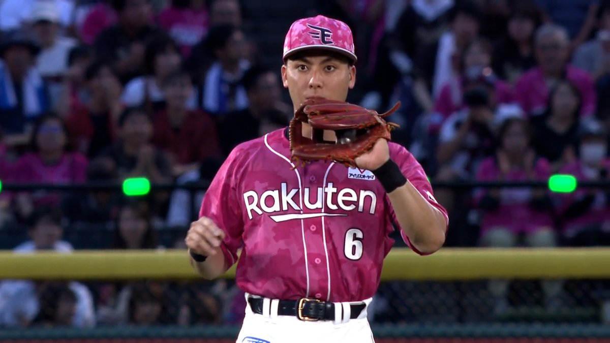 抜群の守備能力で魅せる #村林一輝 センター前へ抜けるかという打球を逆シングルで捌くと⚡️ 軽やかなジャンピングスローで仕留めてみせた✊ #RakutenEagles #ベースボールLIVE で配信中[初月無料]