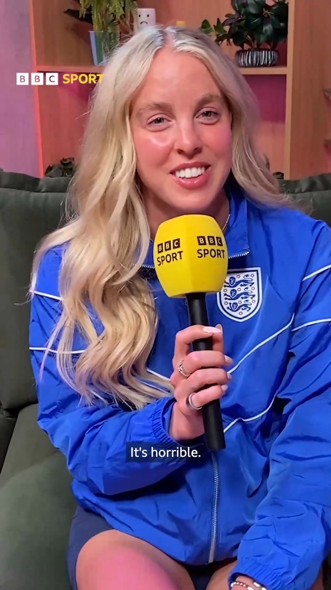 Favourite TV show? Best meme? 👀 ⚡️ Quickfire questions ⚡️ with Keely Hodgkinson - feat. a Gemma Collins impression.