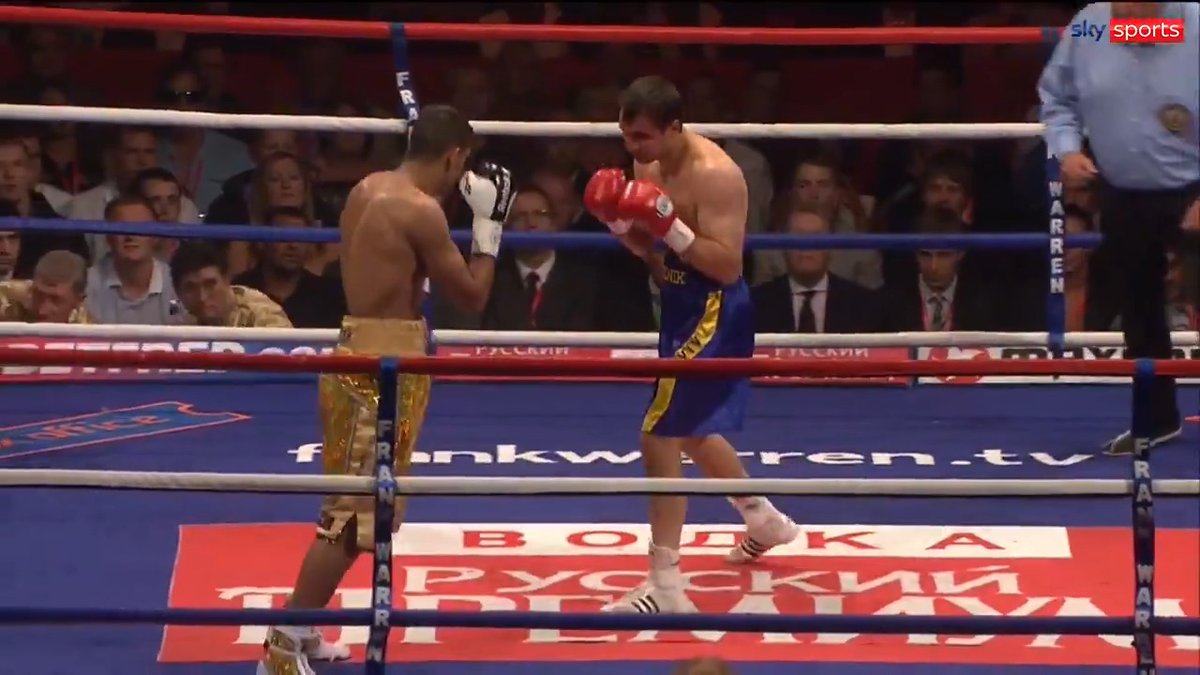 🗓️ ON THIS DAY in 2009... @AmirKingKhan boxed the ears off Andriy Kotelnik to win his world title at the age of just 22 👑 Where does he rank in your all-time British P4P rankings? #AmirKhan | #BoxingFans