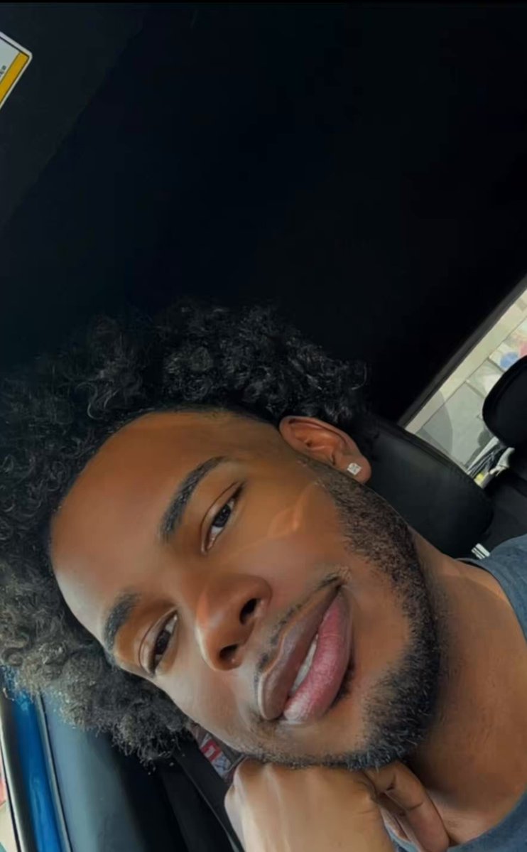 plot twist.. nurse sneaks off and fucks himself due to his hole being so hungry 🥴🍦