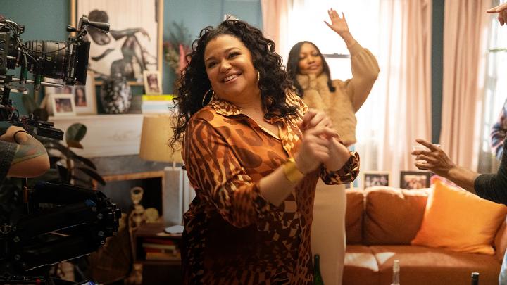 Go behind the scenes of Survival of the Thickest's final season with the cast and crew ❤️