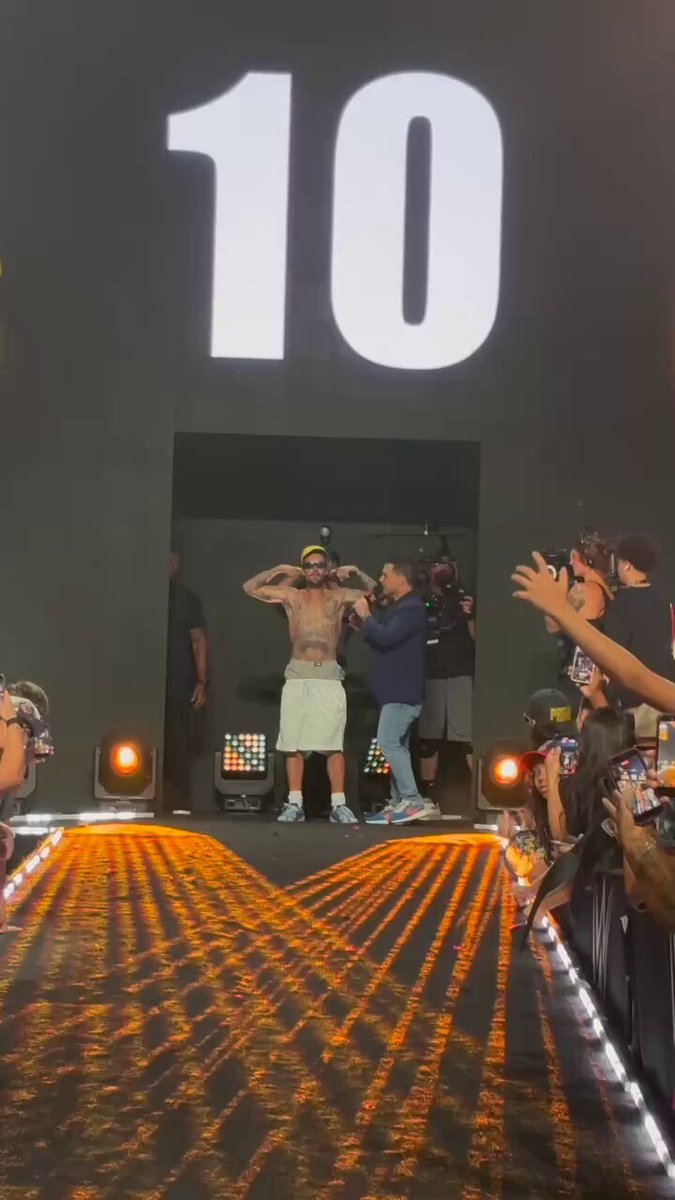 10/10 no notes 👏 Fanatics | FanaticsFest | Justin Bieber