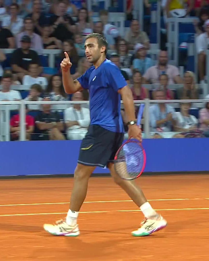 What a way to break 💥 Merida goes a break up vs Dzumhur in style in the Umag final decider #CroatiaOpenUmag