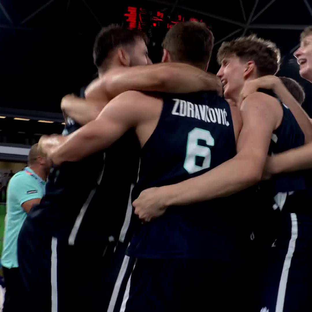 They're going to the #U20EuroBasket Final AT HOME! 🏆🇸🇮 The last couple of minutes of Slovenia's win against France are pure cinema.