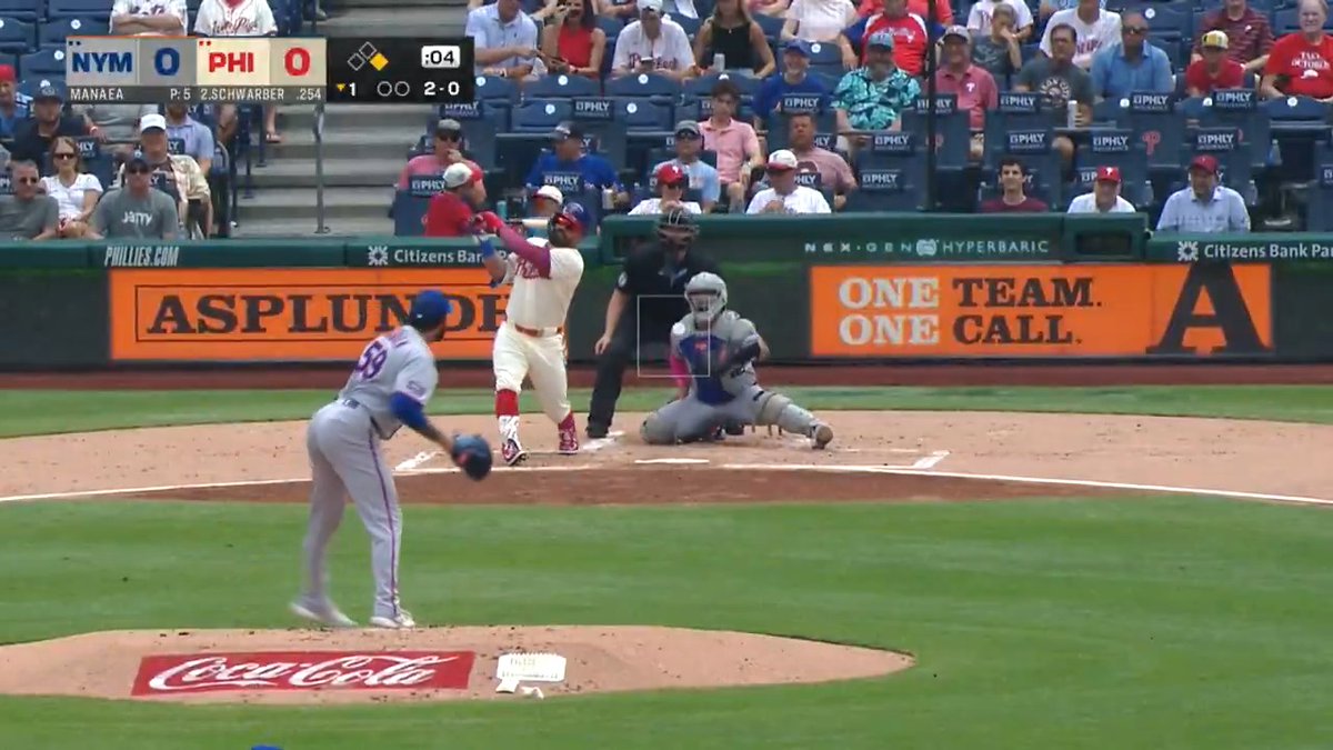 Shane Gillis catches this ball barehanded with beer in other hand 👀