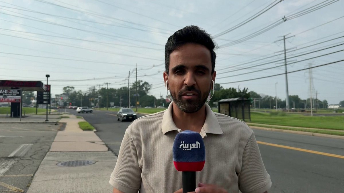 نايف الثقيل: المنتخب الأرجنتيني أصر على إجراء حصته التدريبية وانتظر ساعة حتى تحسنت الأحوال الجوية.. والمدرب لن يجري تغييرات في التشكيلة ولكن ربما يكون هناك تغيير في طريقة اللعب لتتناسب مع طريقة المنتخب الإسباني #مونديال_2026