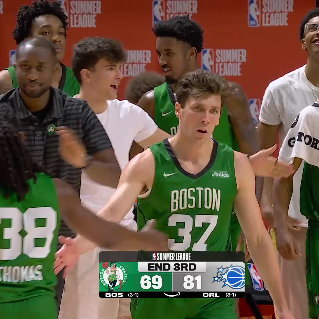 Caleb beat the buzzer ๐จ