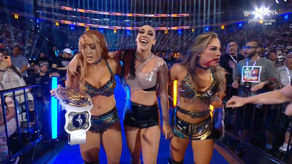 We have new champs. ๐ฑ Fatal Influence have won the WWE Women's Tag Team Titles in Madison Square Garden!! Lainey Reid | Fallon Henley | Jacy Jayne