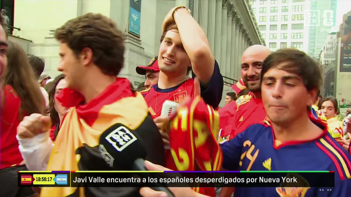 🎶 La tortilla es mejor que el choripán 🎶 La canción de moda entre la afición española antes de la final ante Argentina #DAZNMundial #FIFAWorldCup