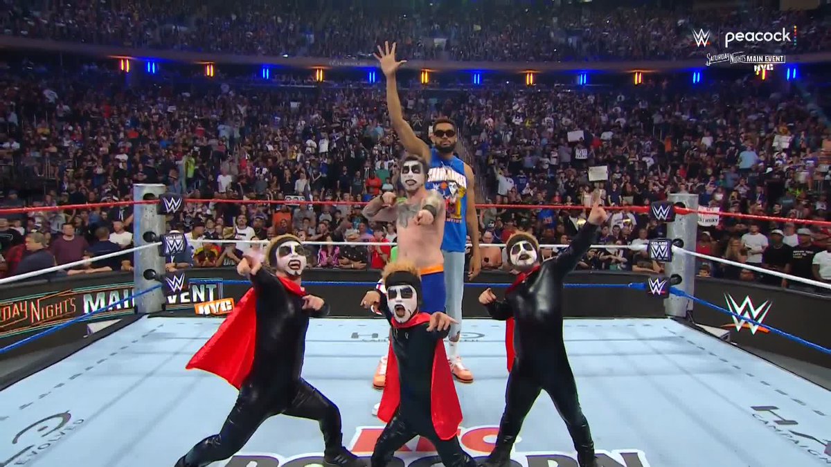 .MSG LOVES Karl-Anthony Towns! 👏 What a moment at #SNME!!