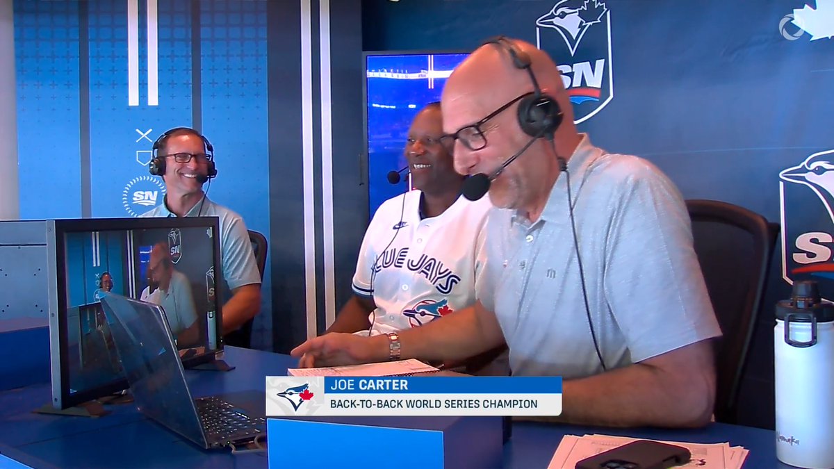 "This is almost like getting your flowers while you're still alive." 🥹💙 Joe Carter joined Dan Shulman and Joe Siddall in the booth after the Toronto Blue Jays unveiled their Back-to-Back World Series statue, honouring his iconic walk-off winner.