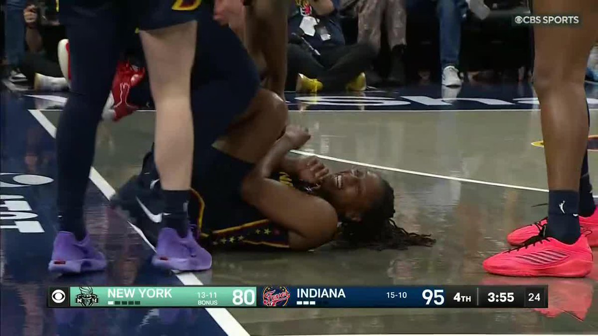 Kelsey Mitchell for three AND THE FOUL!! And her teammates are LOVING it!