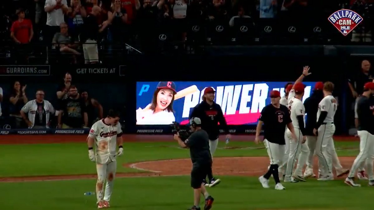 Travis Bazzana sends the Cleveland Guardians faithful home with his first career walk-off home run!! (via #BallparkCam)
